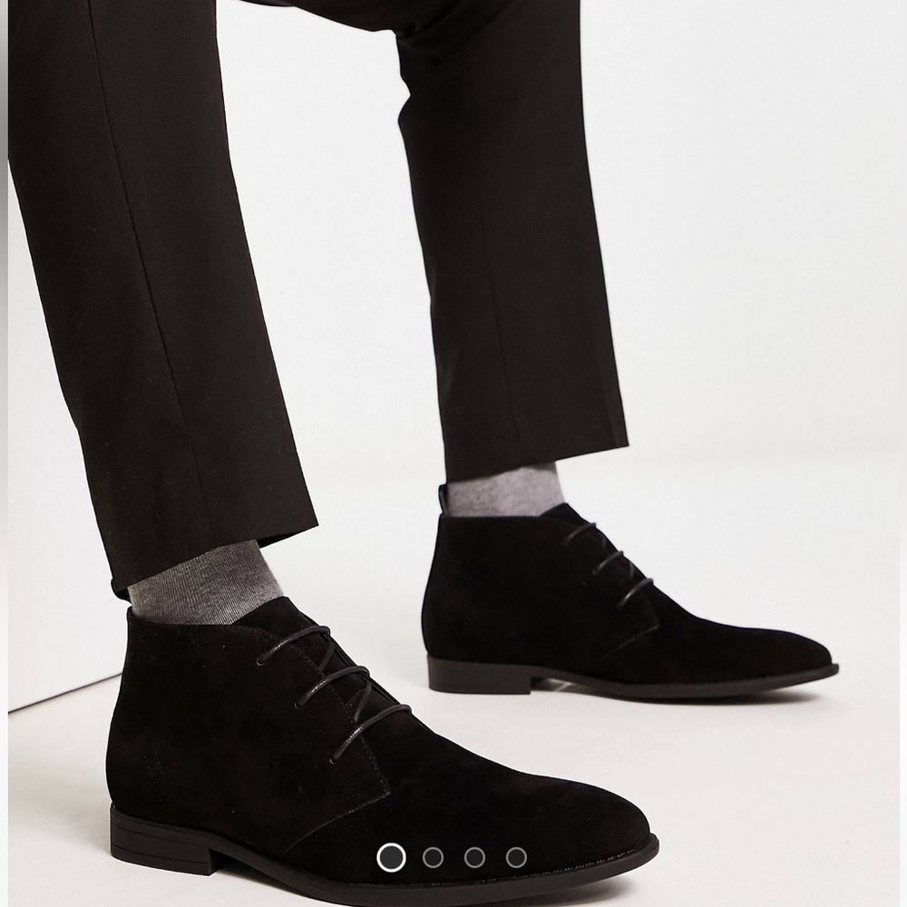 ASOS Design chukka boots